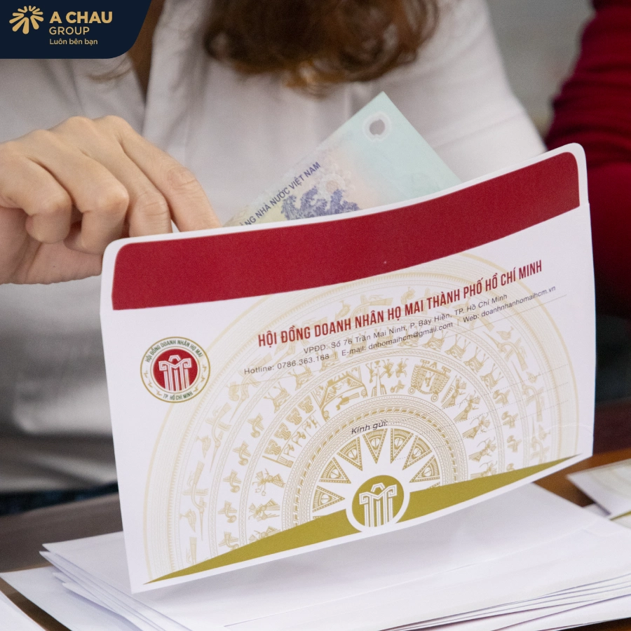 "CHO ĐI LÀ YÊU THƯƠNG" - Á CHÂU GROUP ĐỒNG HÀNH CÙNG BÀ CON VÙNG LŨ MIỀN TRUNG