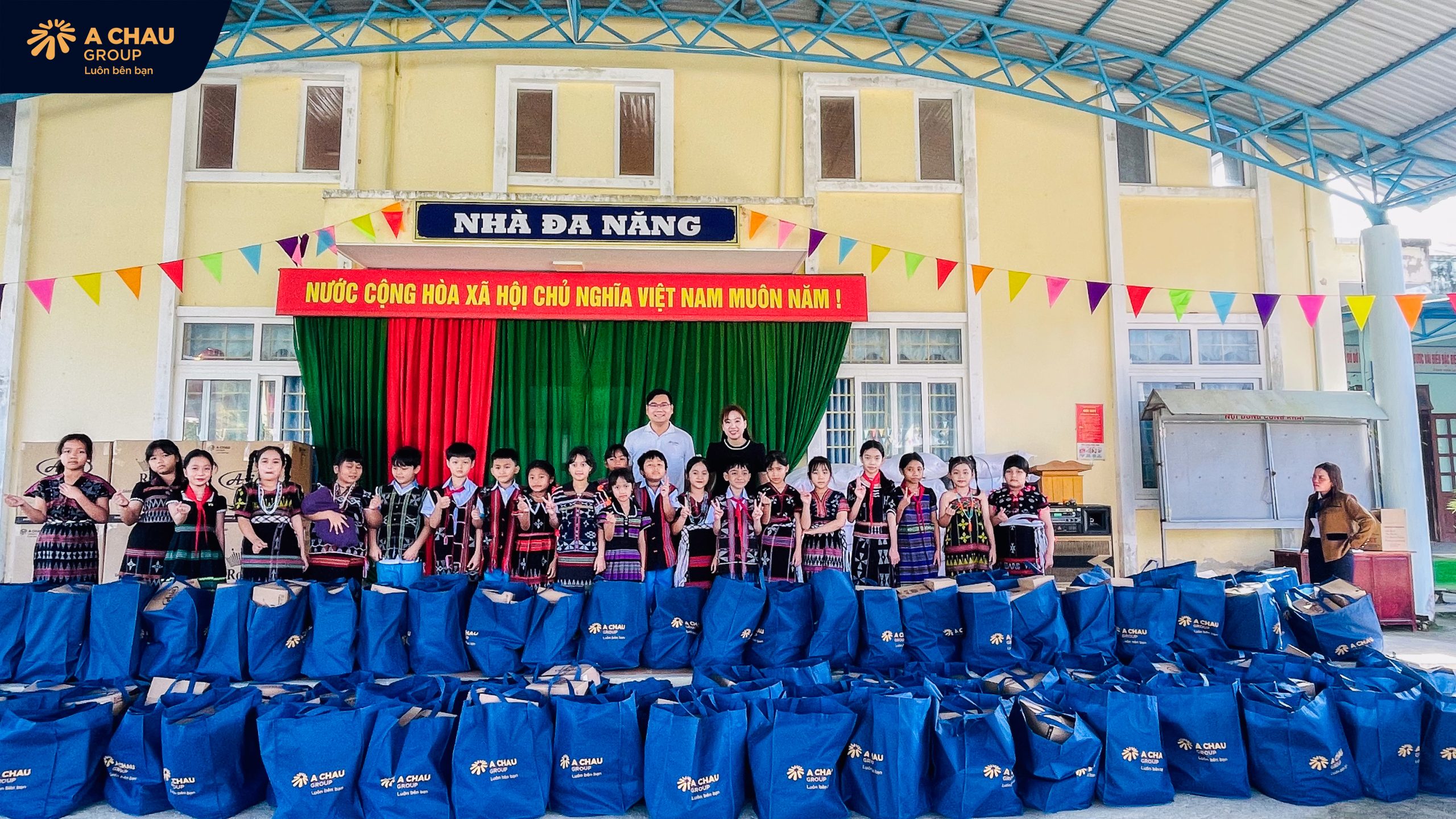 Á CHÂU GROUP KẾT NỐI DOANH NGHIỆP – TRAO QUÀ AN SINH XÃ HỘI TẠI ĐÔNG GIANG, TÂY GIANG (ĐÀ NẴNG)