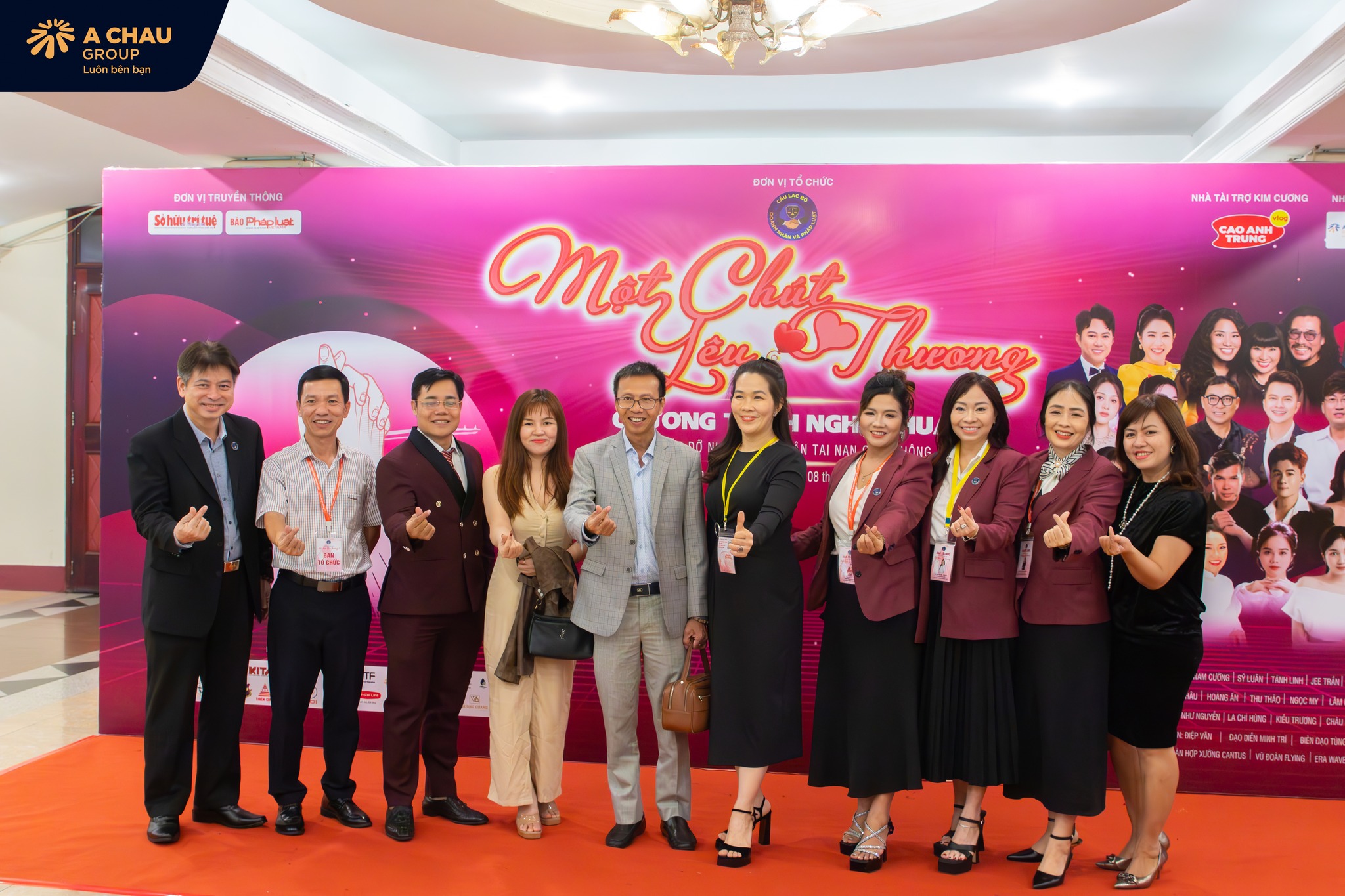 Hình ảnh tại chương trình một chút yêu thương 3