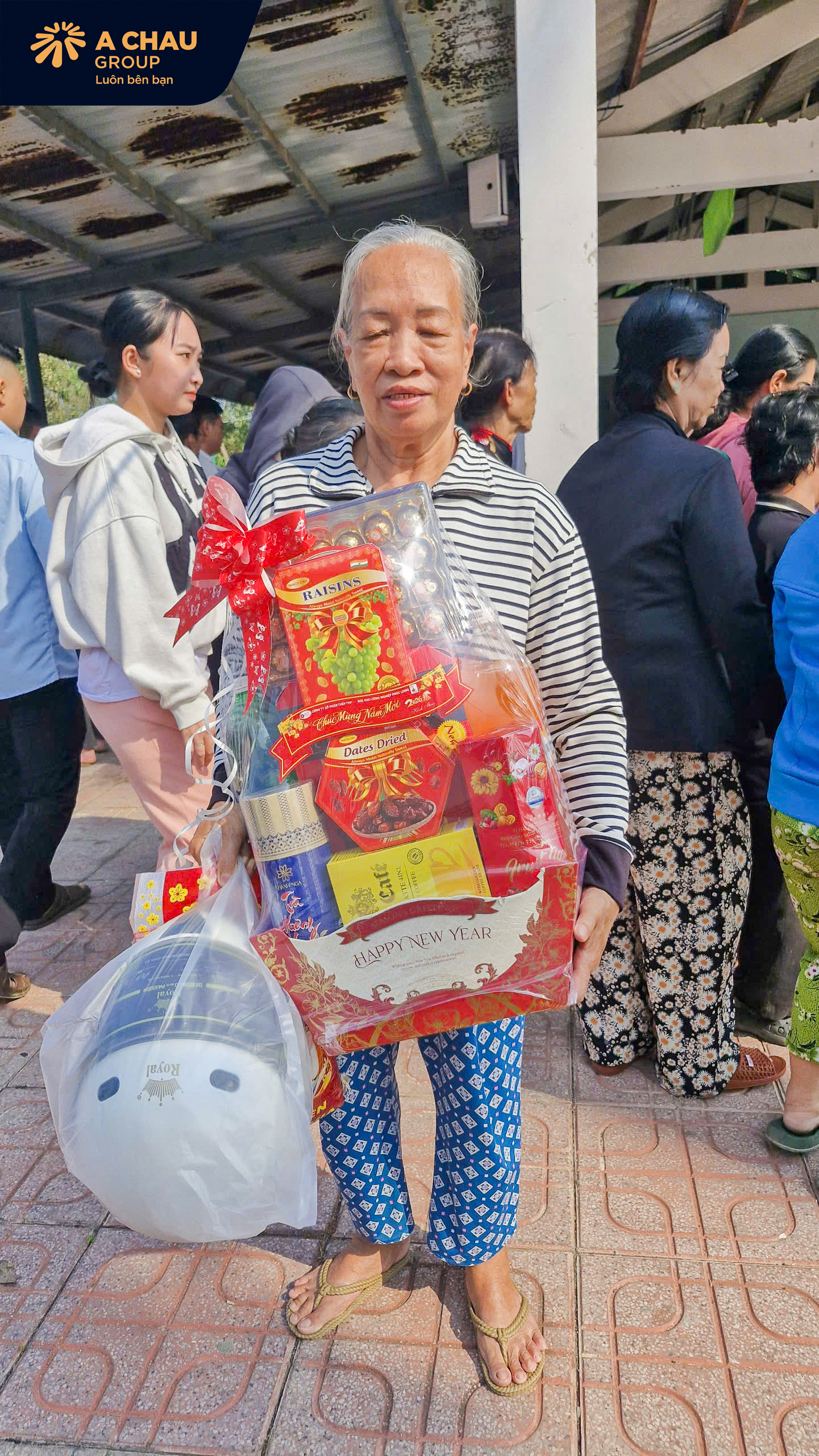 Một số hình ảnh khác tại buổi trao quà