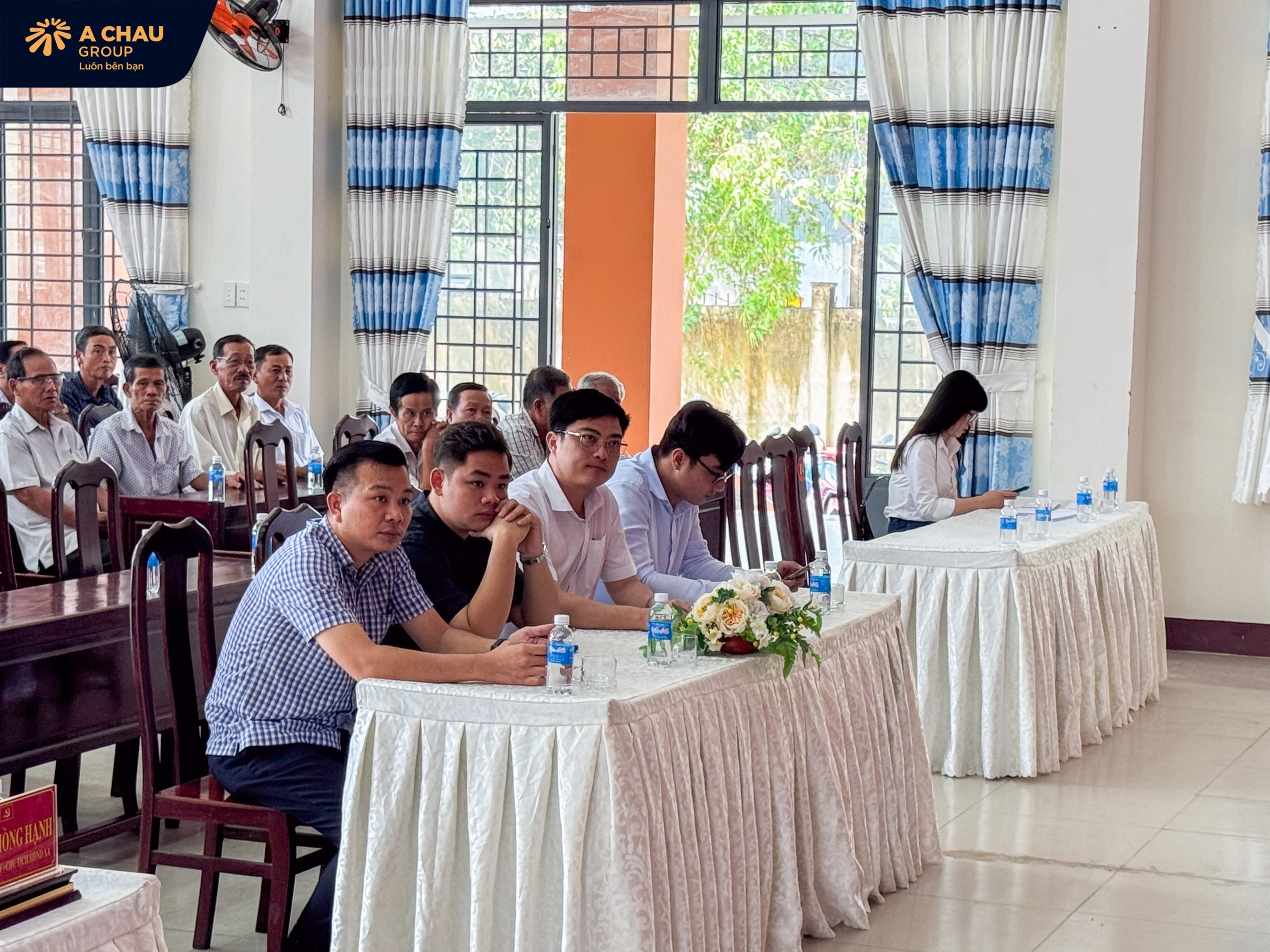 Một số hình ảnh khác tại buổi trao quà