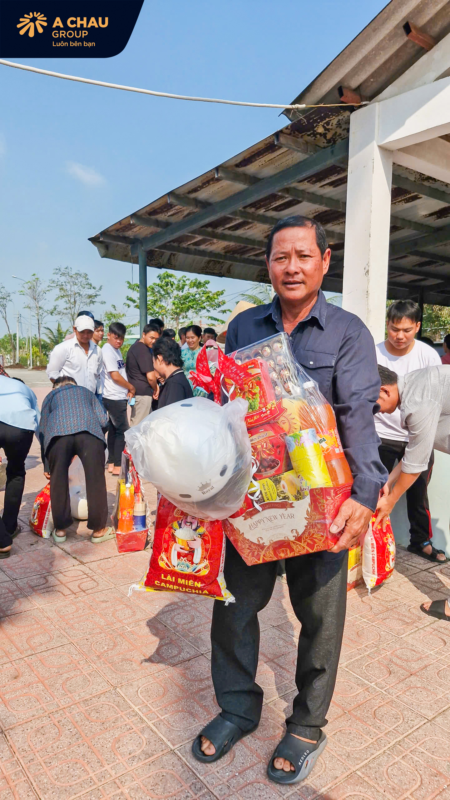 Một số hình ảnh khác tại buổi trao quà