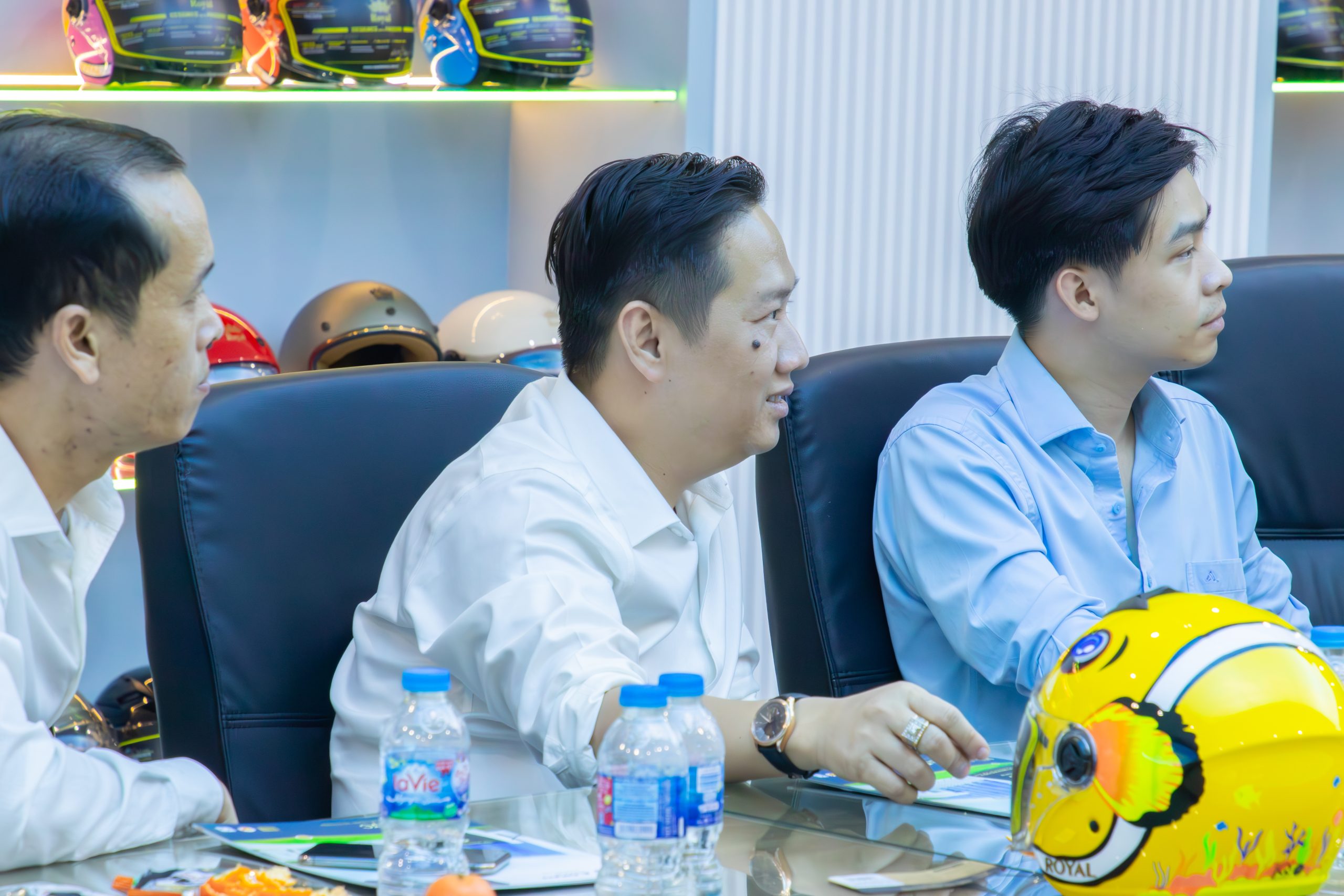 Một số hình ảnh tại buổi tham quan nhà máy