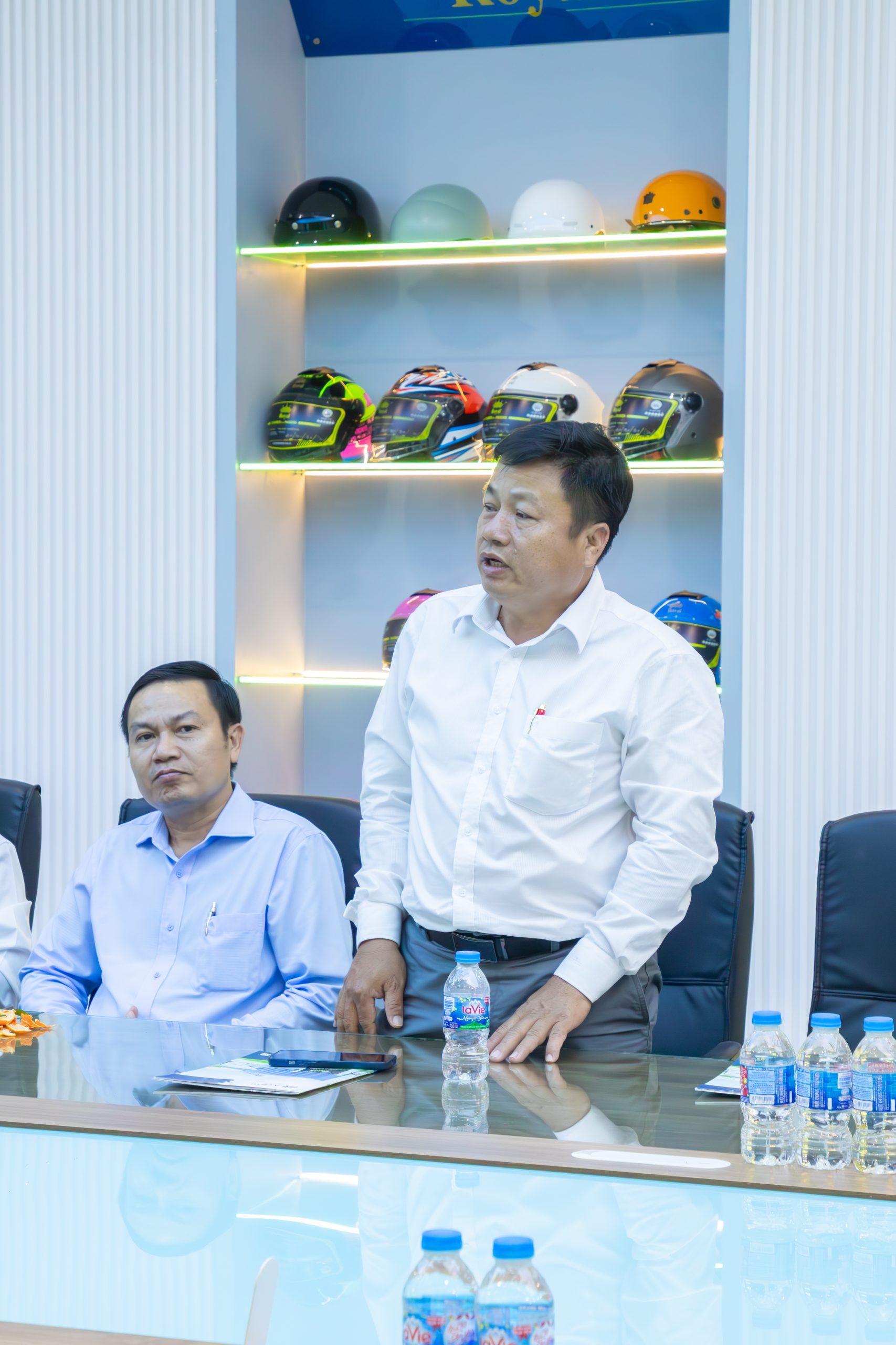 Một số hình ảnh tại buổi tham quan nhà máy