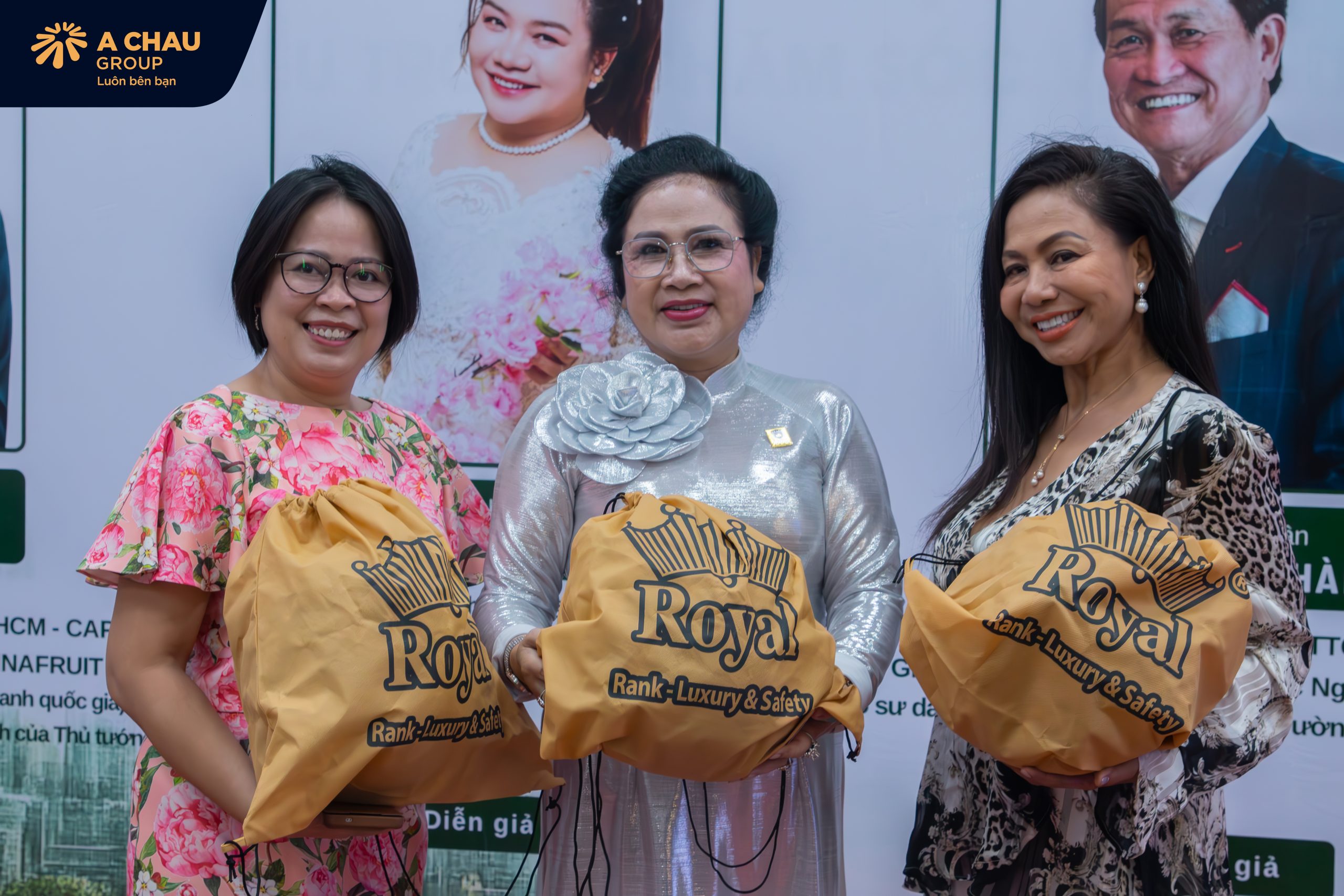 Một số hình ảnh khác tại sự kiện Á Châu Group ký kết hợp tác chiến lược với Đại học Nguyễn Tất Thành tại Diễn đàn B2B 2026