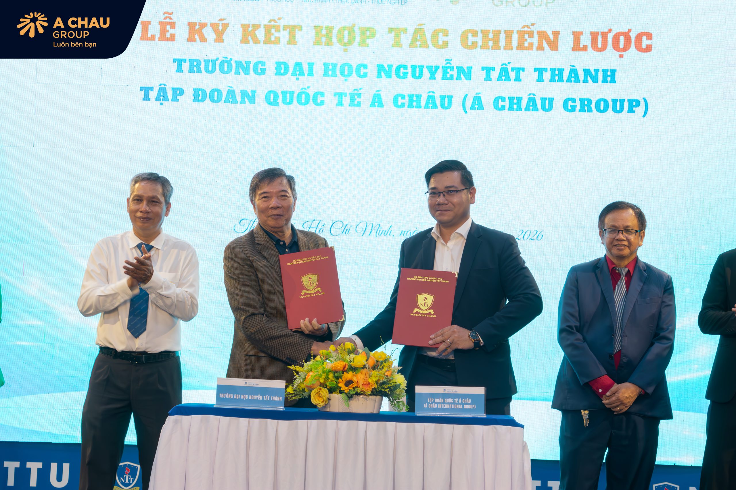 Lễ ký kết hợp tác chiến lược giữa Á Châu Group với NTTU