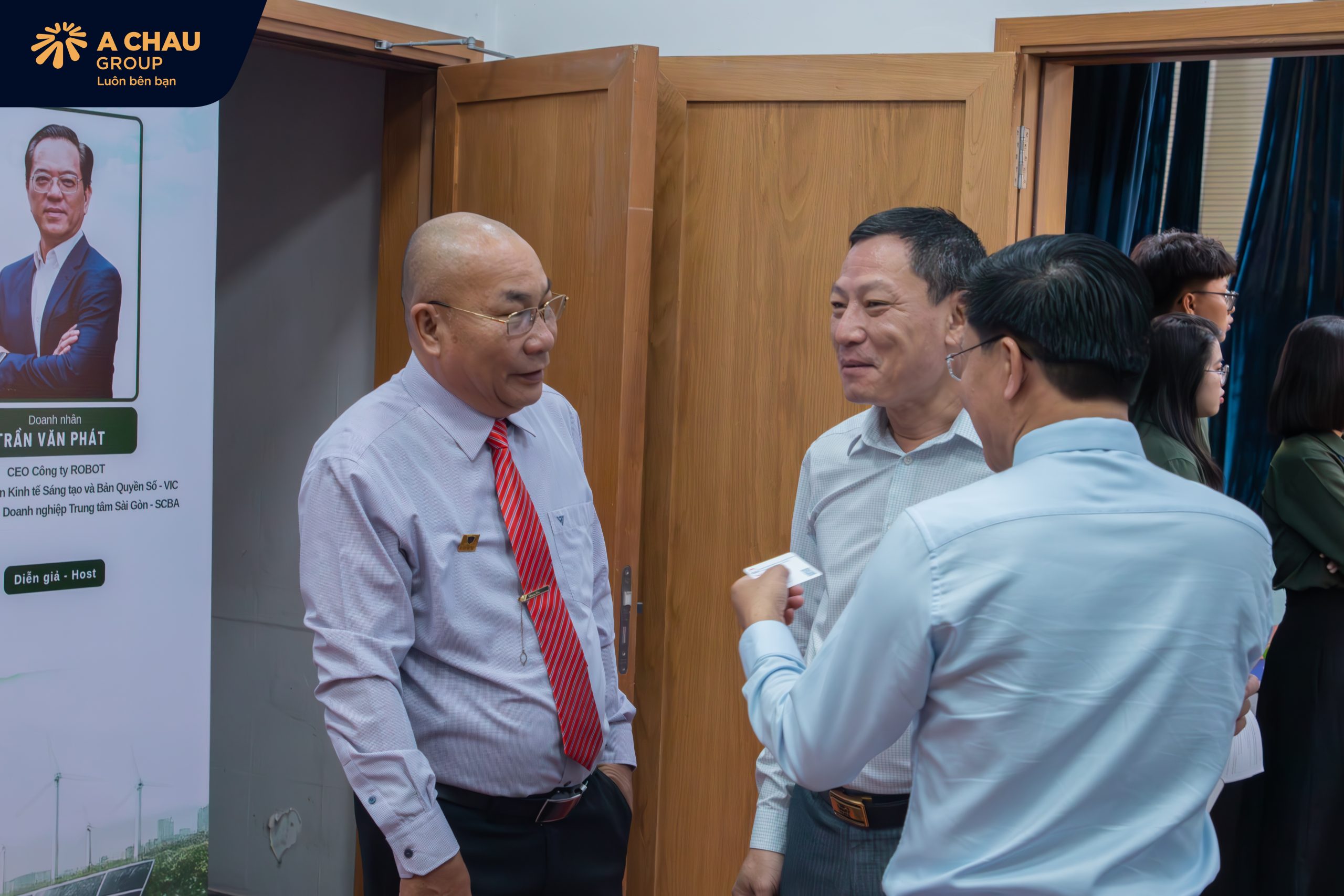 Một số hình ảnh khác tại sự kiện Á Châu Group ký kết hợp tác chiến lược với Đại học Nguyễn Tất Thành tại Diễn đàn B2B 2026