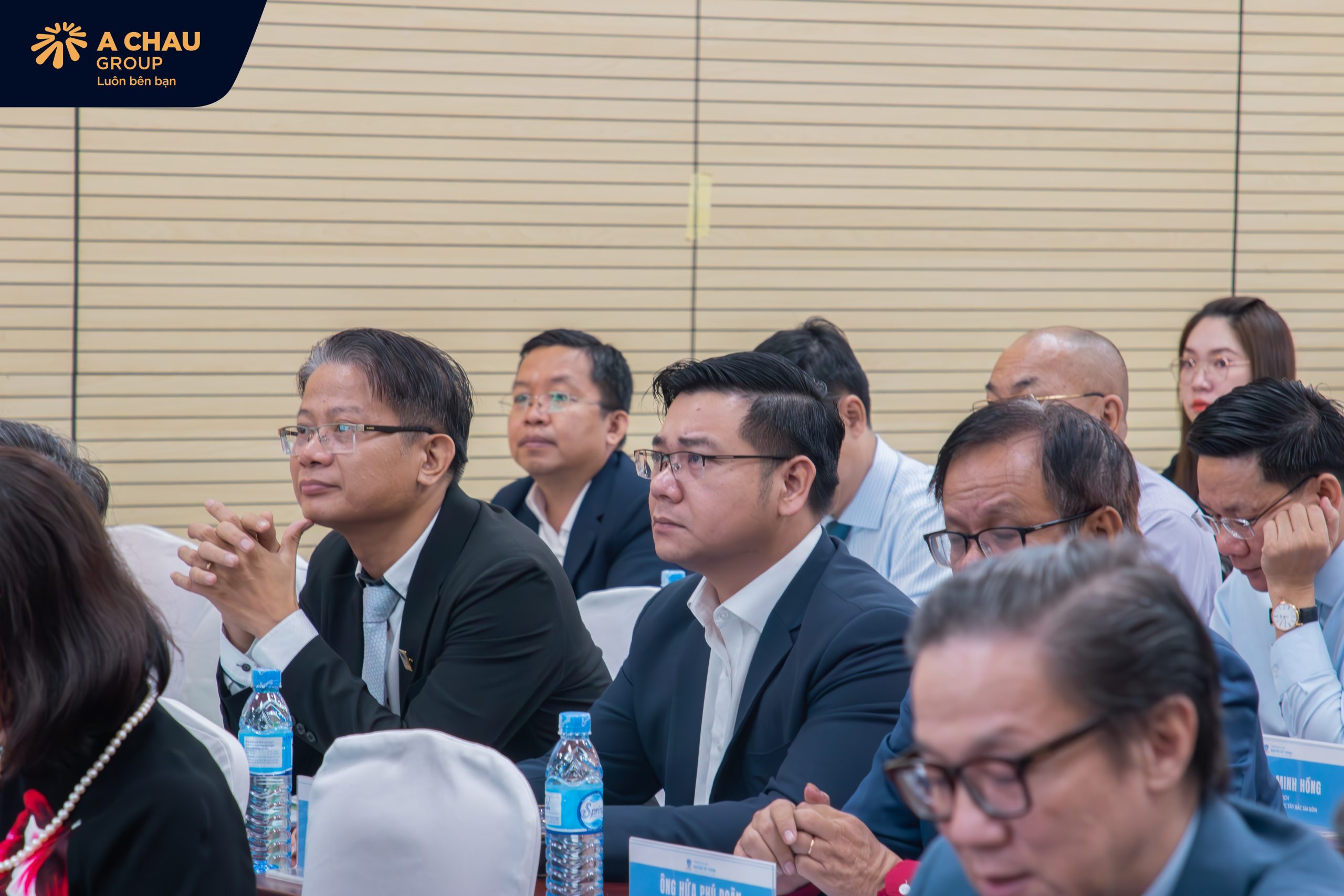 Một số hình ảnh khác tại sự kiện Á Châu Group ký kết hợp tác chiến lược với Đại học Nguyễn Tất Thành tại Diễn đàn B2B 2026