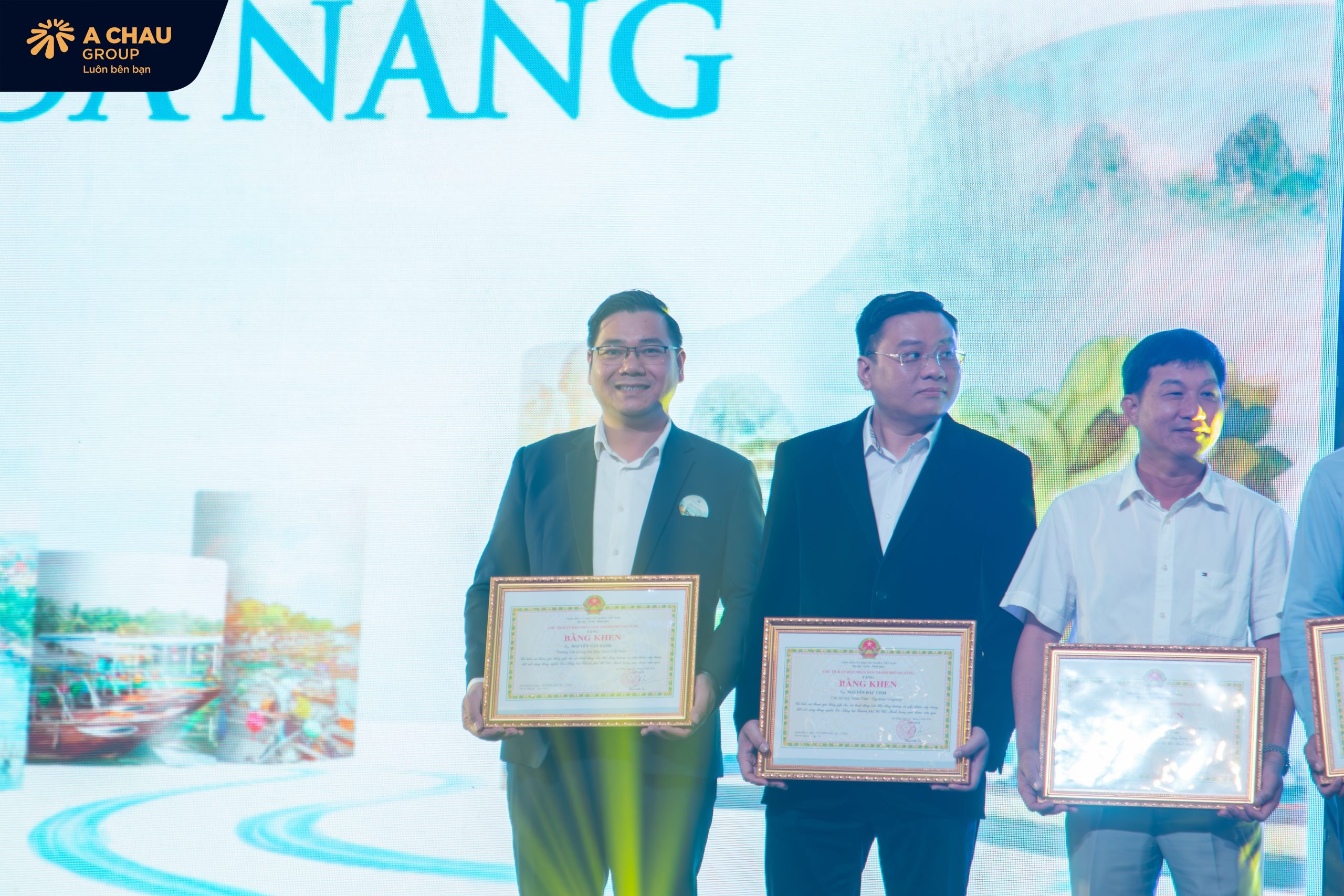 Tổng giám đốc Tập đoàn quốc tế Á Châu Mai Văn Thuận được vinh danh vì những đóng góp cho công đồng