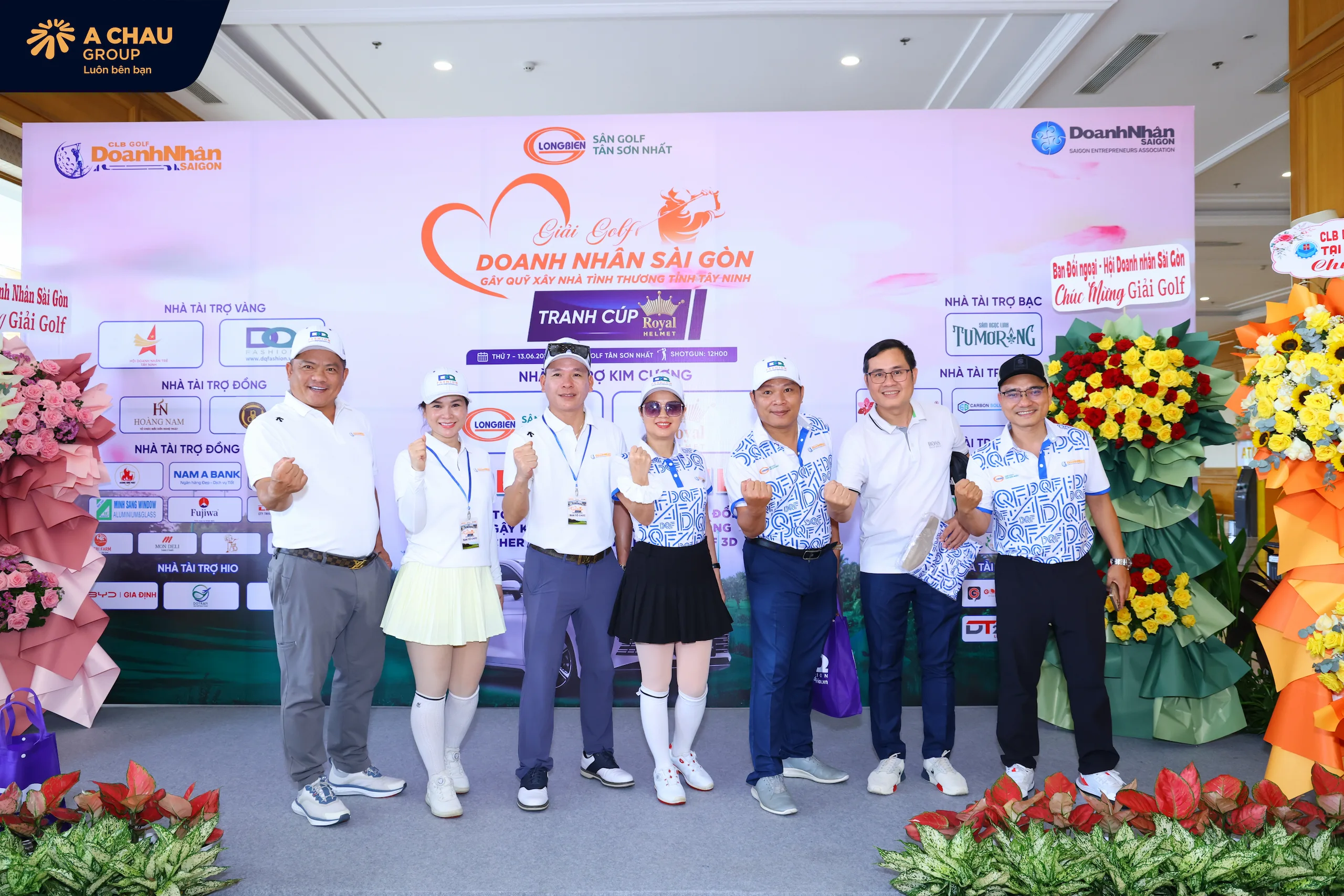 Á Châu Group đồng hành cùng giải Golf doanh nhân Sài Gòn tranh cúp Royal Helmet 11 Á CHÂU GROUP ĐỒNG HÀNH CÙNG GIẢI GOLF DOANH NHÂN SÀI GÒN: KIẾN TẠO MÁI ẤM – TRAO GỬI YÊU THƯƠNG