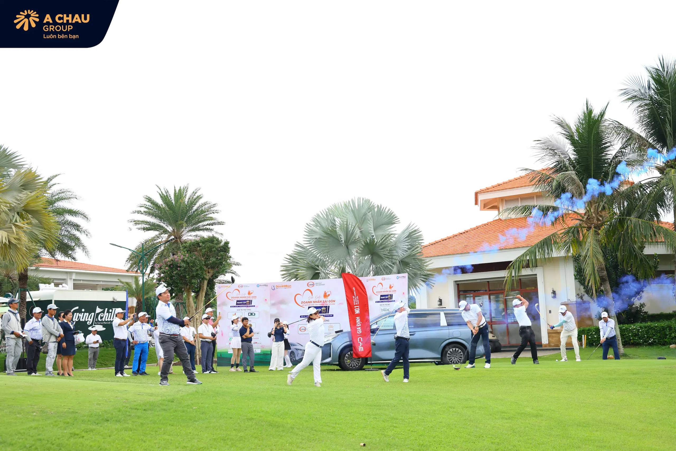 Á Châu Group đồng hành cùng giải Golf doanh nhân Sài Gòn tranh cúp Royal Helmet 9 Á CHÂU GROUP ĐỒNG HÀNH CÙNG GIẢI GOLF DOANH NHÂN SÀI GÒN: KIẾN TẠO MÁI ẤM – TRAO GỬI YÊU THƯƠNG