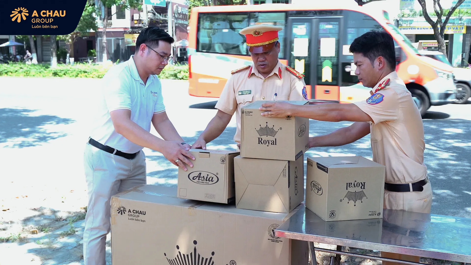 Á Châu đơn vị sản xuất nhiều thương hiệu mũ bảo hiểm nổi tiếng tại Việt Nam