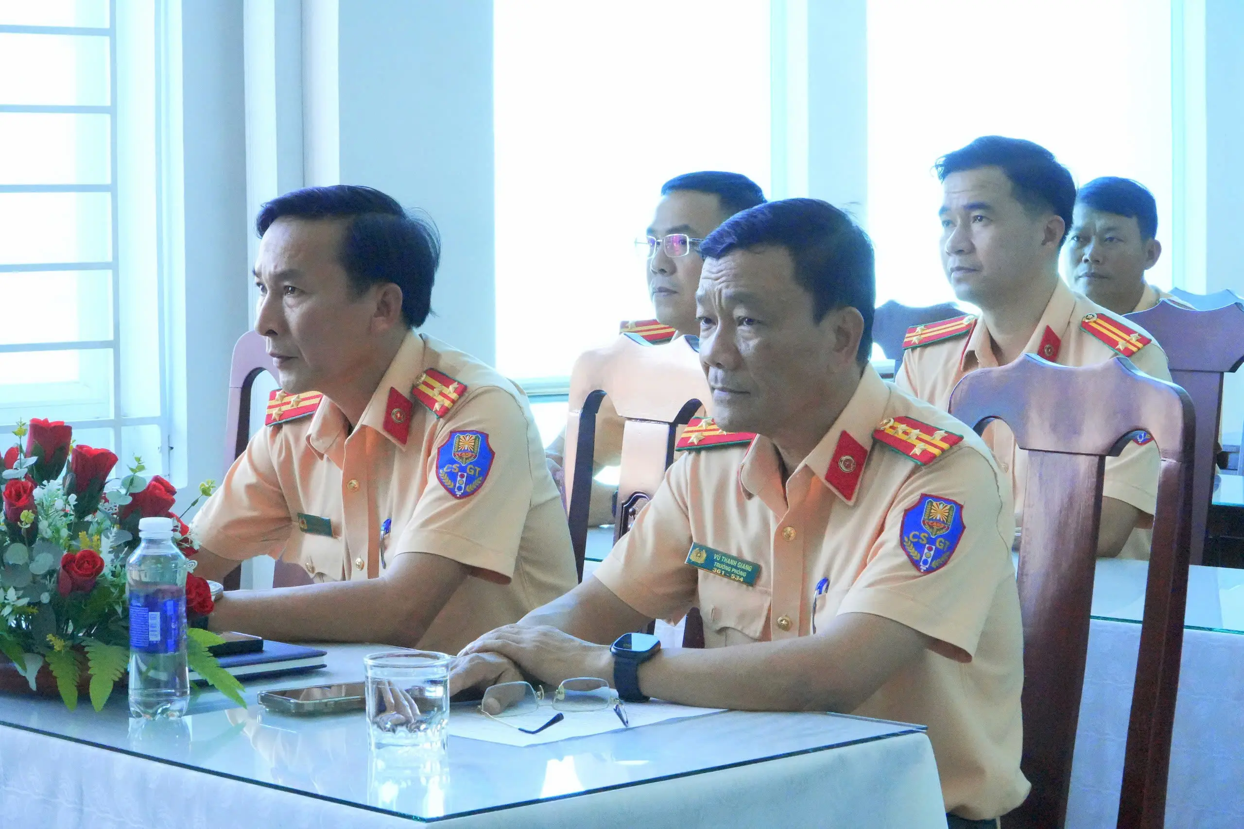 Tập đoàn Quốc tế Á Châu trao tặng 2.000 mũ bảo hiểm đạt chuẩn cho người dân Quảng Ngãi, lan tỏa văn hóa giao thông an toàn 11 Tập đoàn Quốc tế Á Châu trao tặng 2.000 mũ bảo hiểm đạt chuẩn cho người dân Quảng Ngãi, lan tỏa văn hóa giao thông an toàn