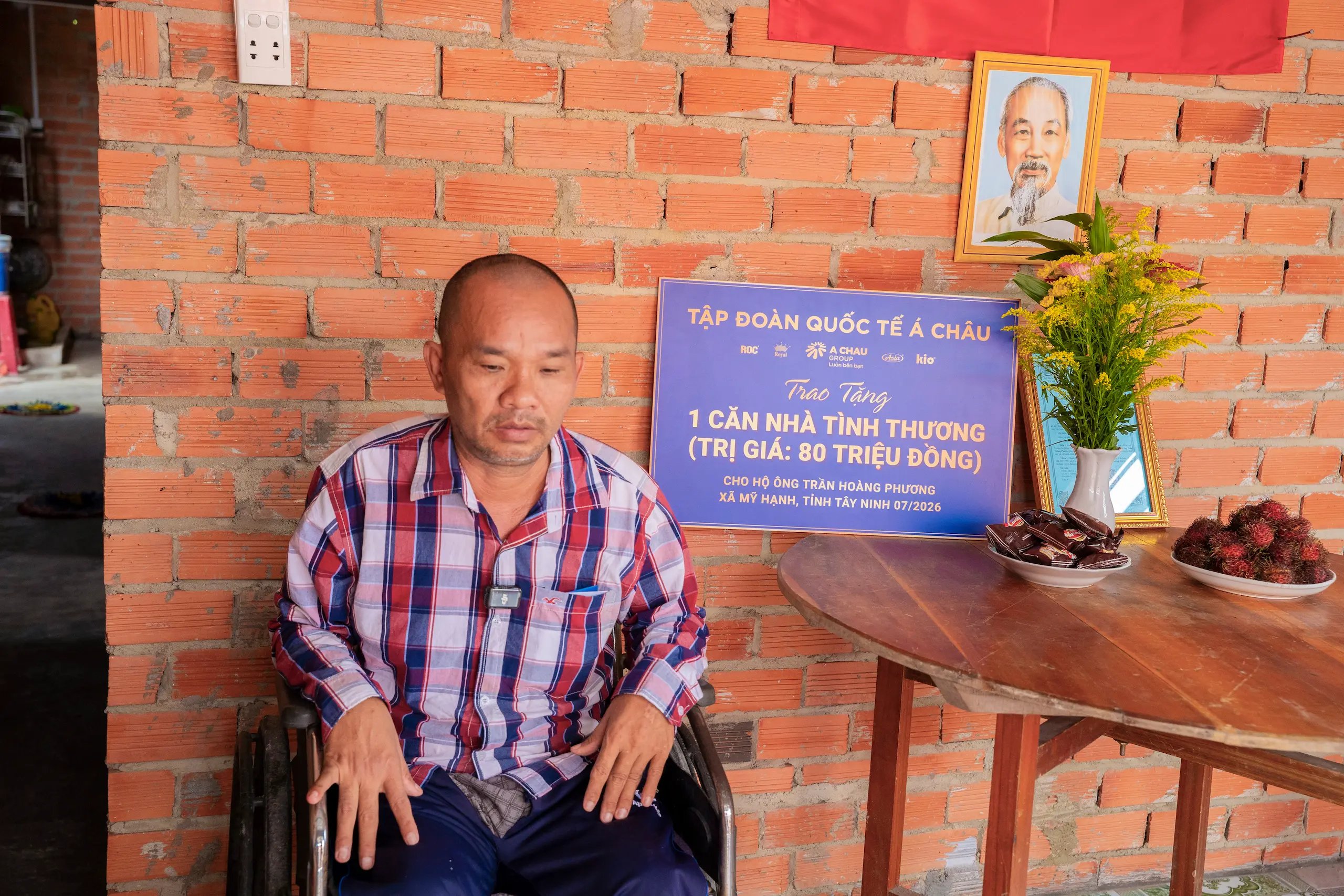 TẬP ĐOÀN QUỐC TẾ Á CHÂU BÀN GIAO 02 CĂN NHÀ TÌNH THƯƠNG, LAN TỎA GIÁ TRỊ NHÂN VĂN VÌ CỘNG ĐỒNG