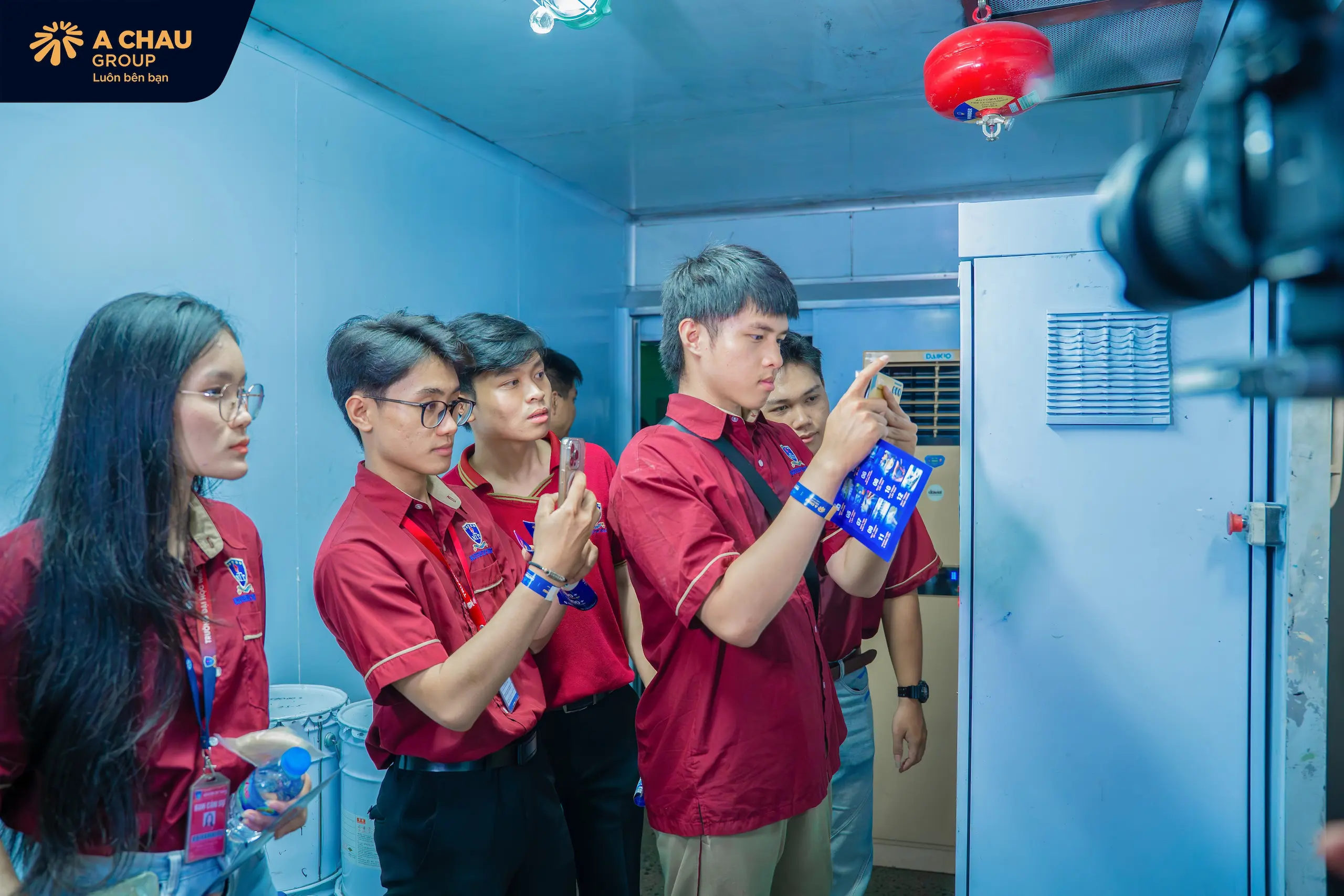 Cầu nối giữa lý thuyết và thực hành