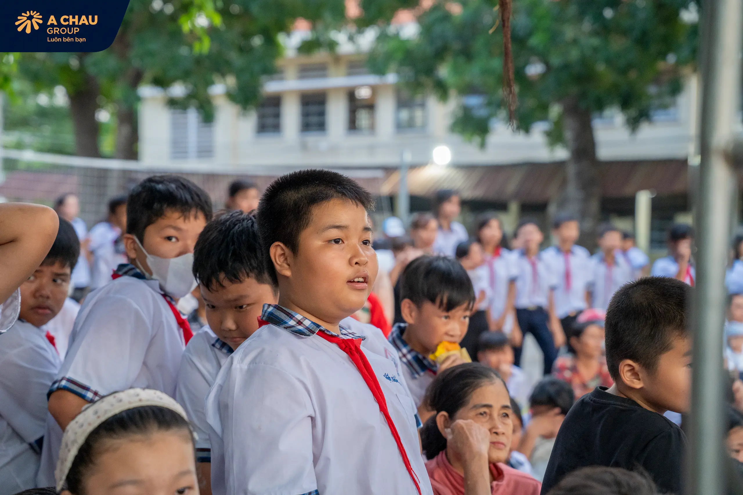 Á Châu Group đồng hành cùng Trường THCS An Ninh: Vui Trung Thu, lan tỏa ý thức an toàn giao thông
