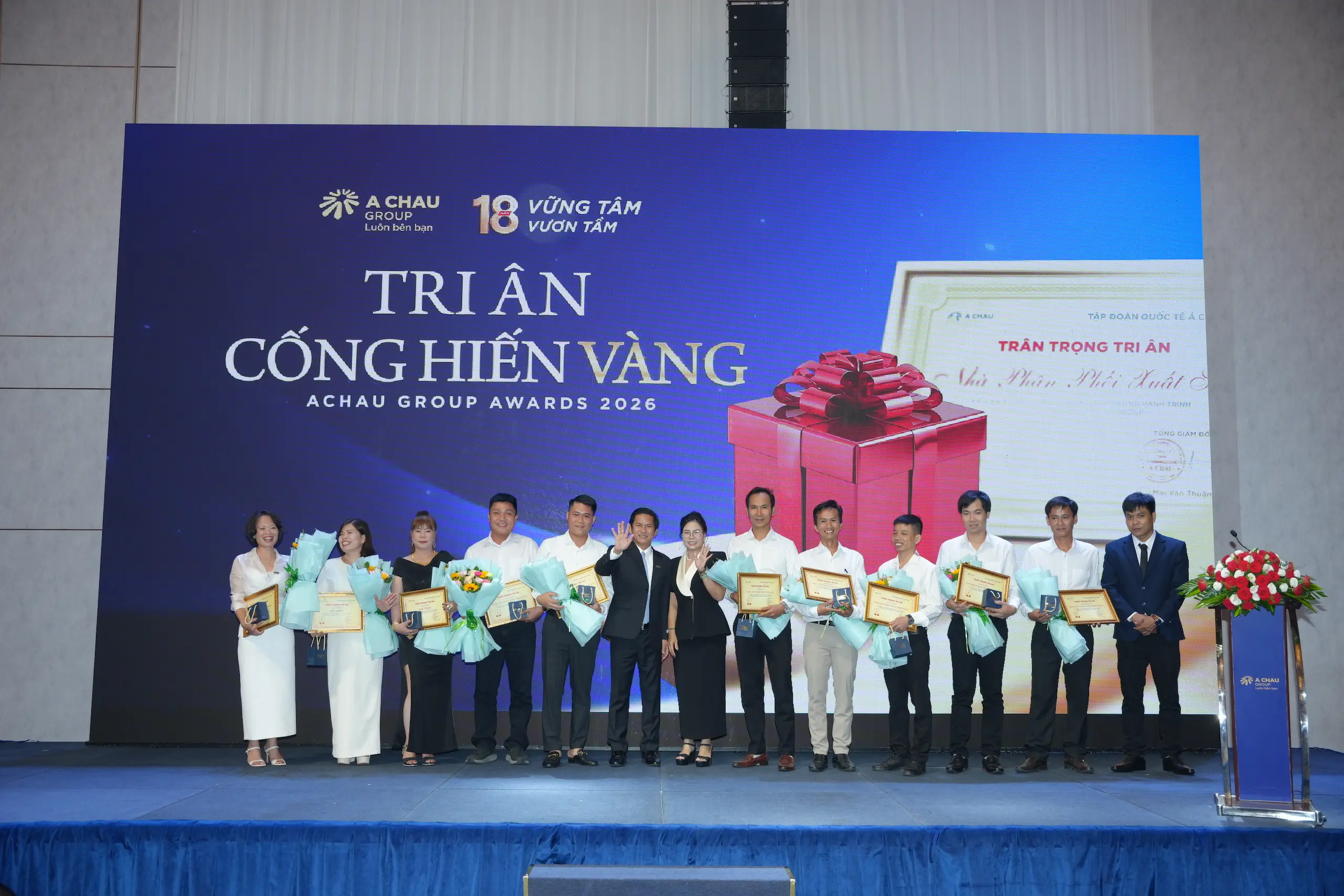 Tri ân các Nhà phân phối đã hét mình vì Á Châu Group